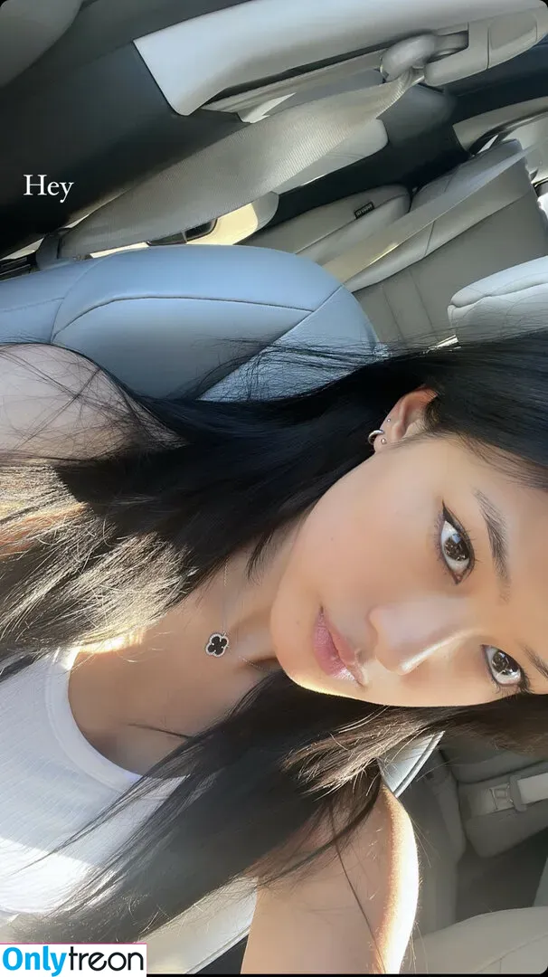 Gabby.hua nude photo #0041 (Gabby Hua)