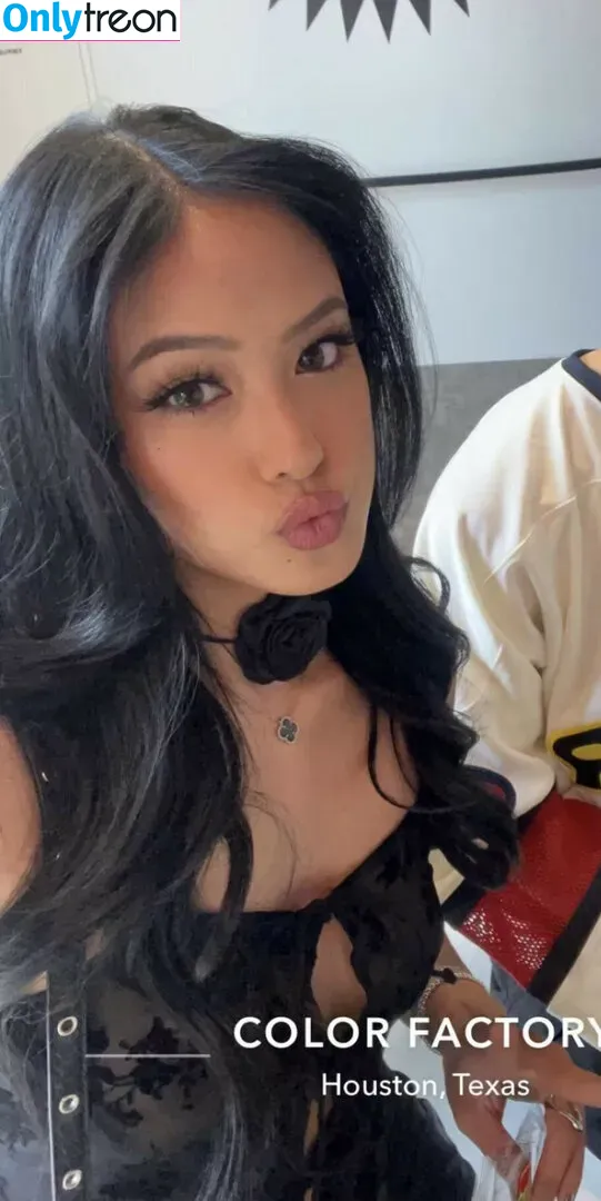 Gabby.hua nude photo #0051 (Gabby Hua)