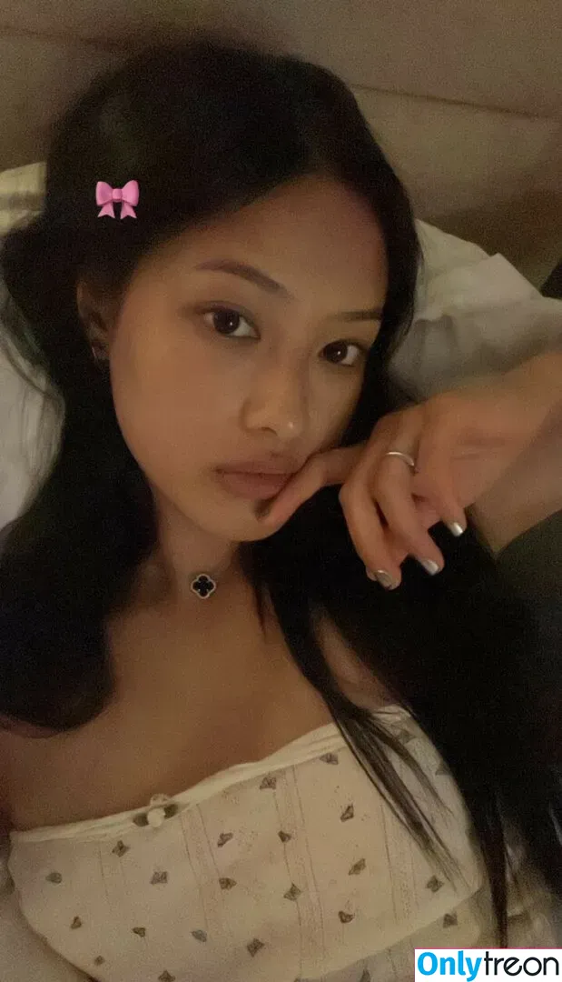 Gabby.hua nude photo #0055 (Gabby Hua)