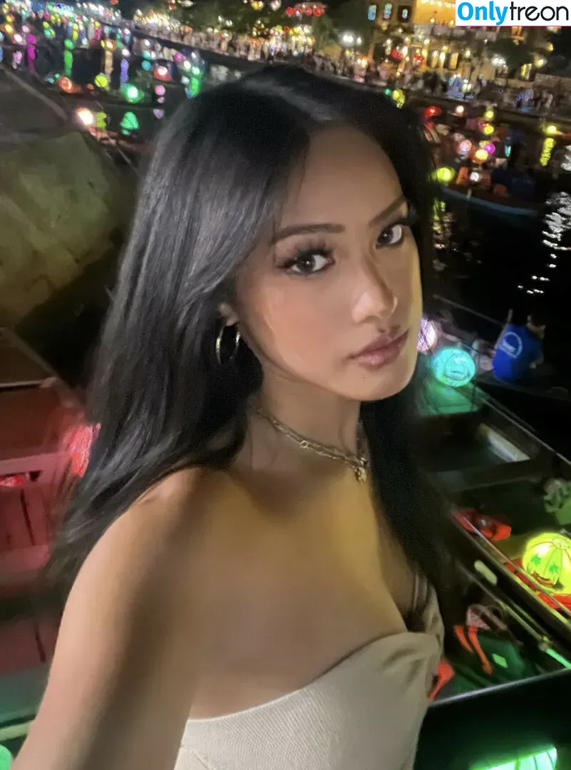 Gabby.hua nude photo #0114 (Gabby Hua)