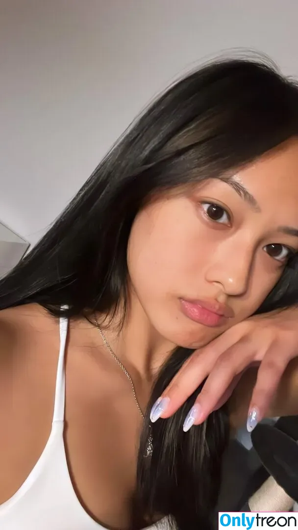 Gabby.hua nude photo #0138 (Gabby Hua)