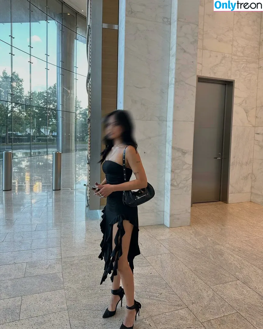 Gabby.hua nude photo #0151 (Gabby Hua)