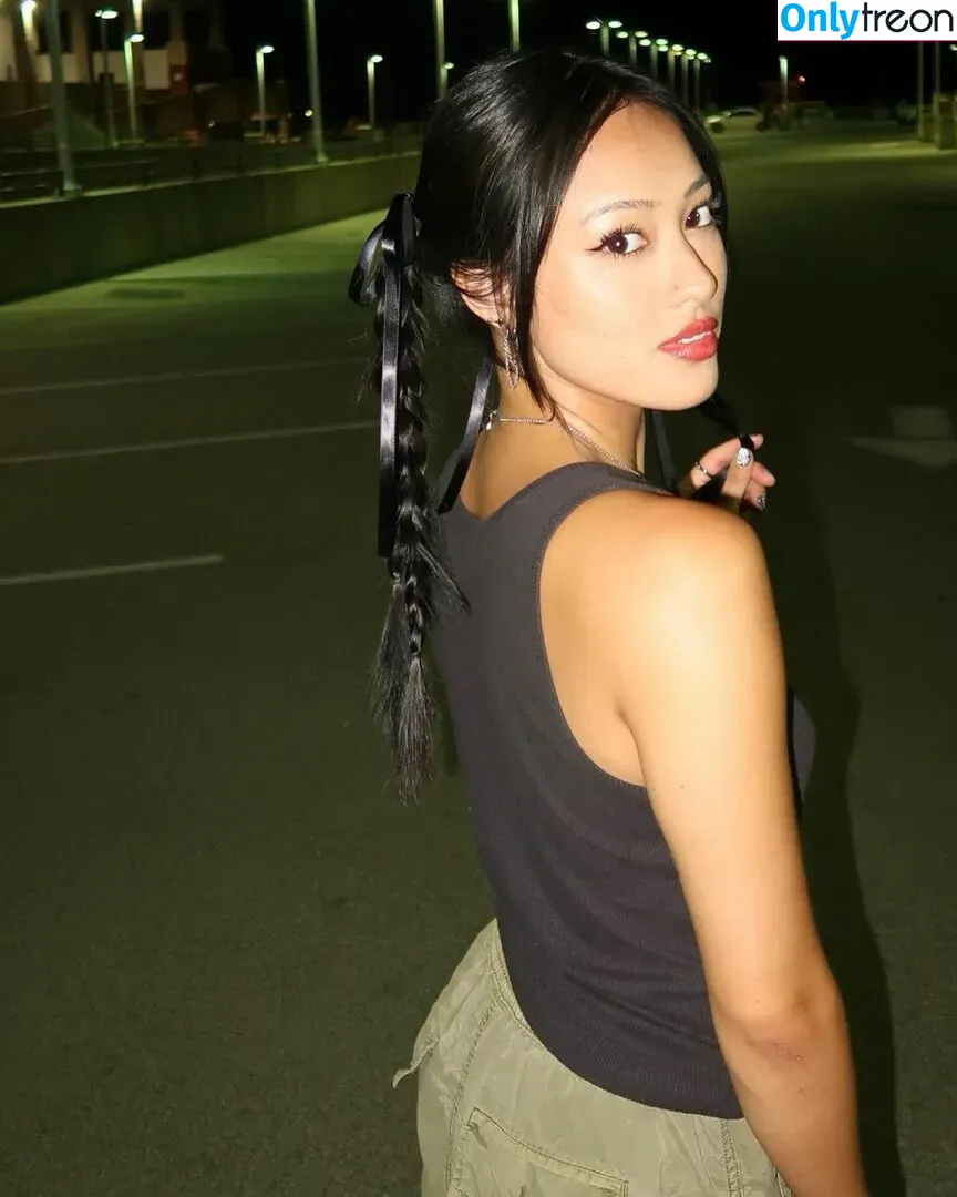 Gabby.hua nude photo #0157 (Gabby Hua)
