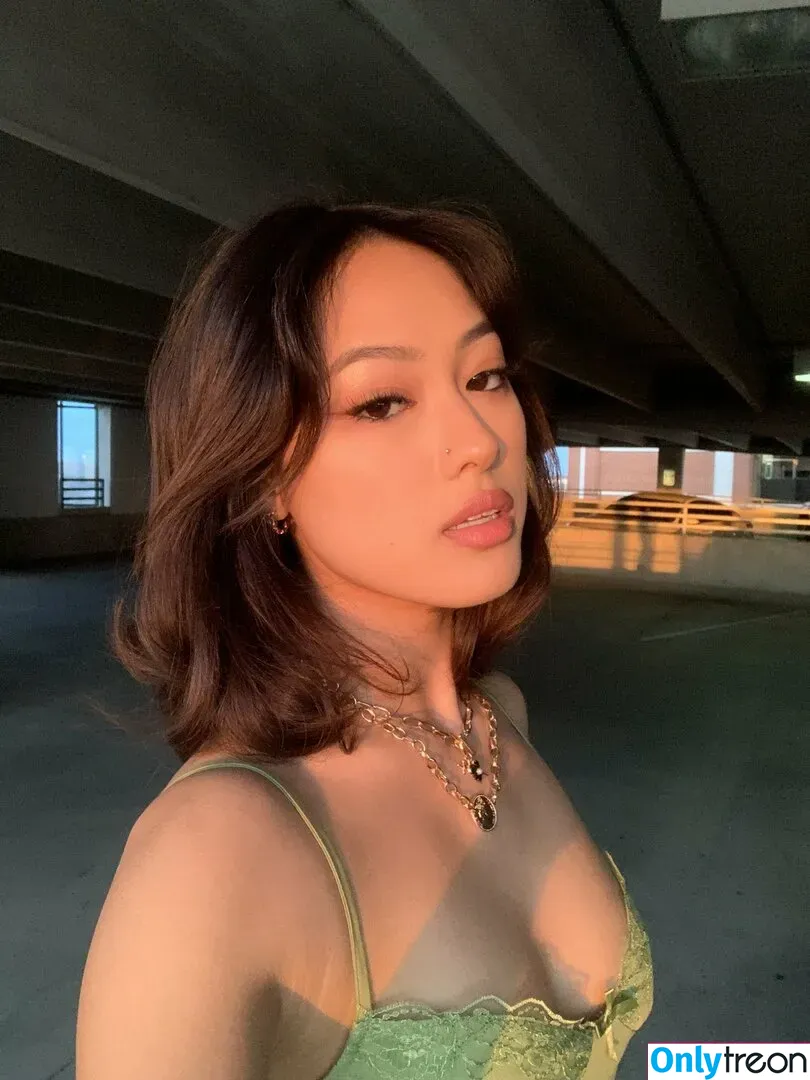 Gabby.hua nude photo #0181 (Gabby Hua)