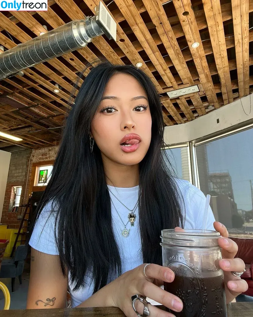 Gabby.hua nude photo #0187 (Gabby Hua)