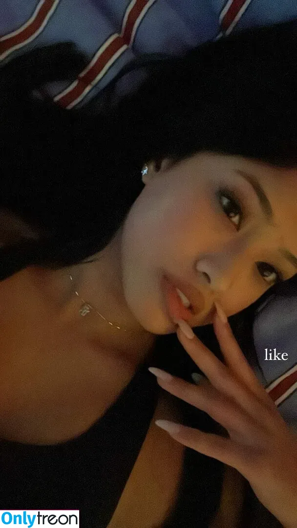 Gabby.hua nude photo #0218 (Gabby Hua)