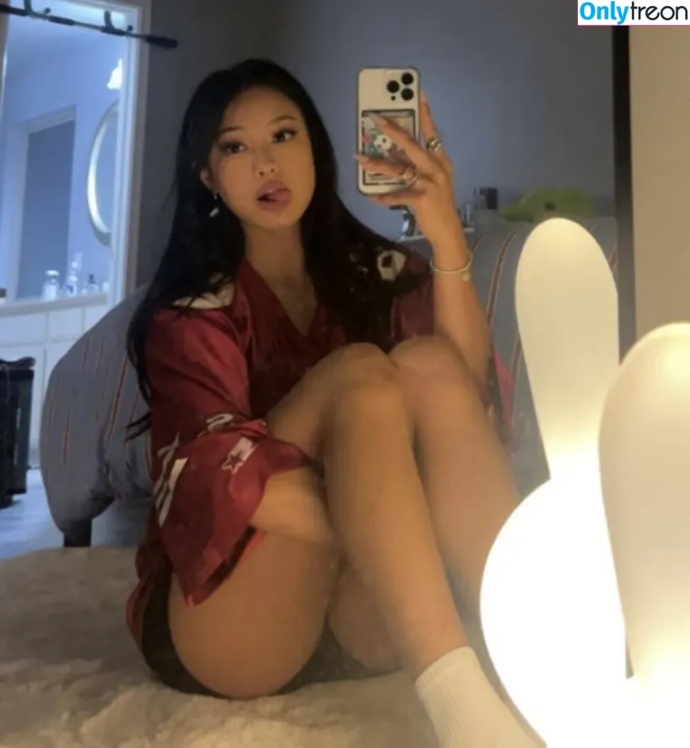 Gabby.hua nude photo #0235 (Gabby Hua)