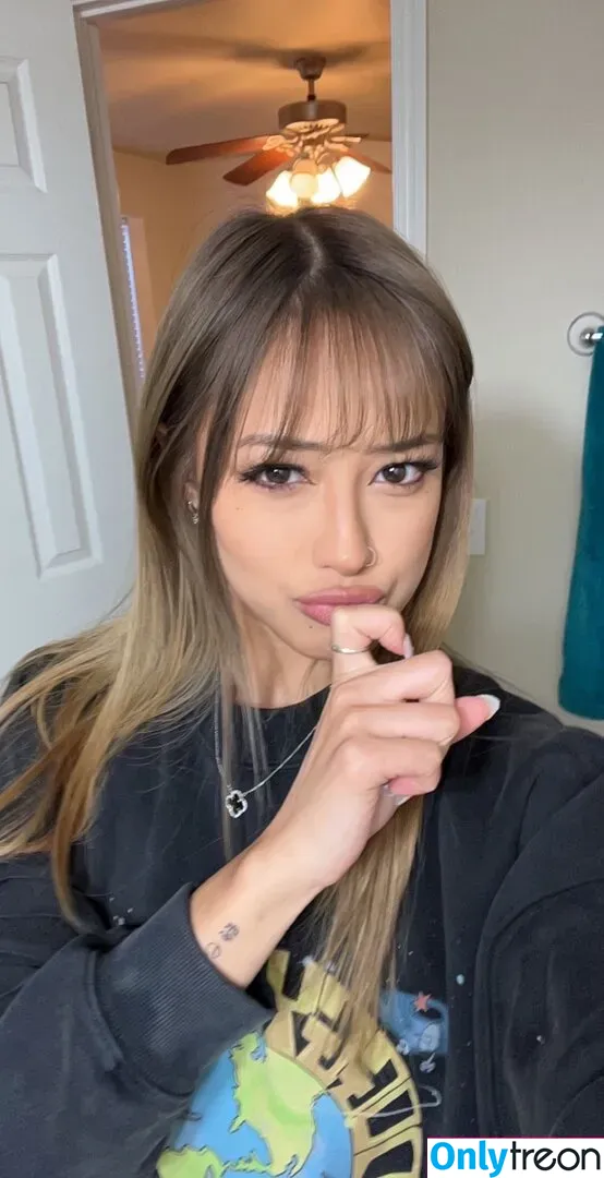 Gabby.hua nude photo #0308 (Gabby Hua)