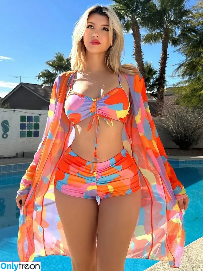 Gabi Champ nude photo #1883 (Gabi Ciamp / gabiciamp)