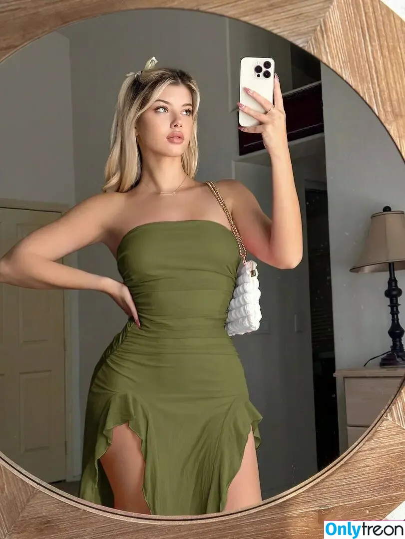 Gabi Champ nude photo #1896 (Gabi Ciamp / gabiciamp)