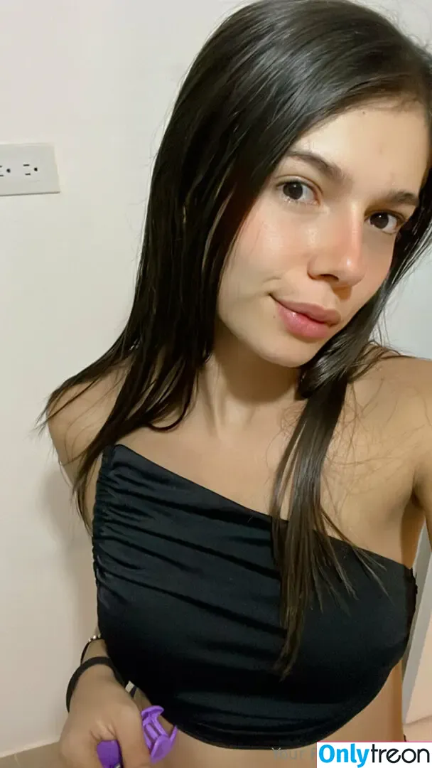 gabriela.bianca nude photo #0065 (gabsbianca)