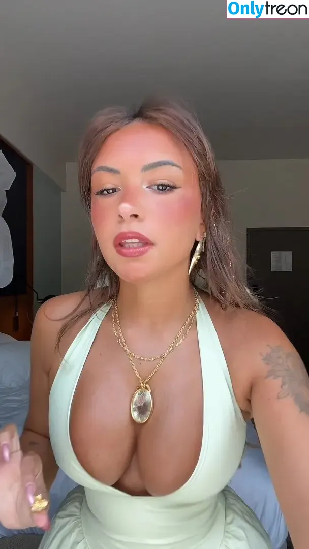 Gabriela Moura nude photo #0952 (gabimfmoura)