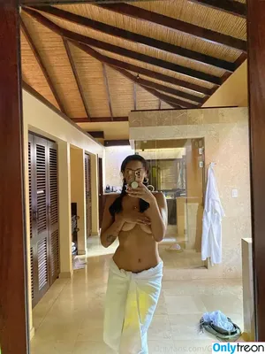  nude photo #0008