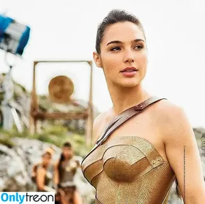 gal_gadot / GalGadotUSA1 / inked_hriss nude photo #0183