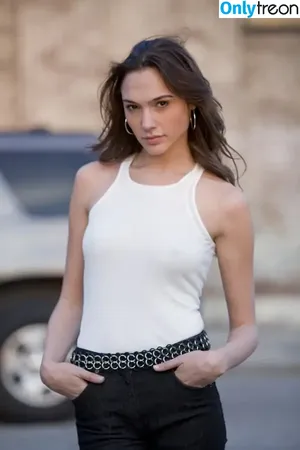 gal_gadot / GalGadotUSA1 / inked_hriss nude photo #0231