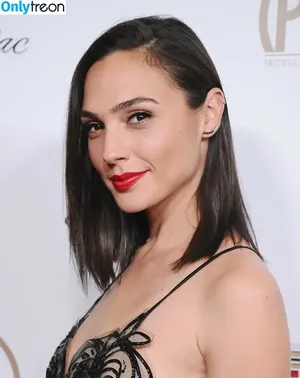 gal_gadot / inked_hriss nude photo #0317