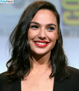 gal_gadot / GalGadotUSA1 / inked_hriss nude photo #0348