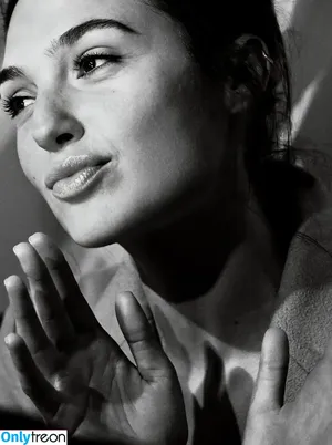 gal_gadot / GalGadotUSA1 / inked_hriss nude photo #0362