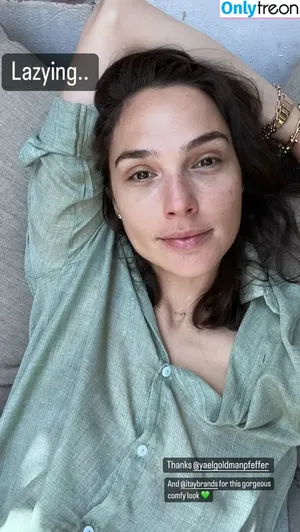 gal_gadot / GalGadotUSA1 / inked_hriss nude photo #0371