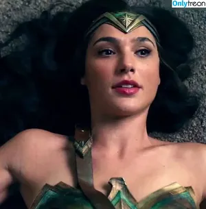 gal_gadot / inked_hriss nude photo #0853