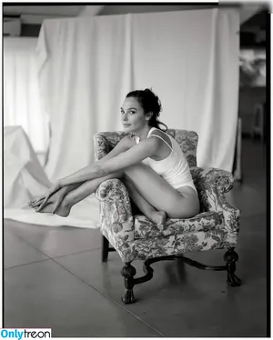 gal_gadot / inked_hriss nude photo #0891