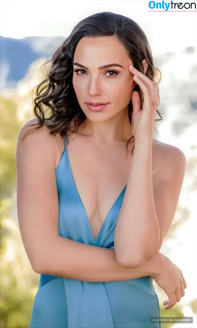 gal_gadot nude photo #0693 (inked_hriss)