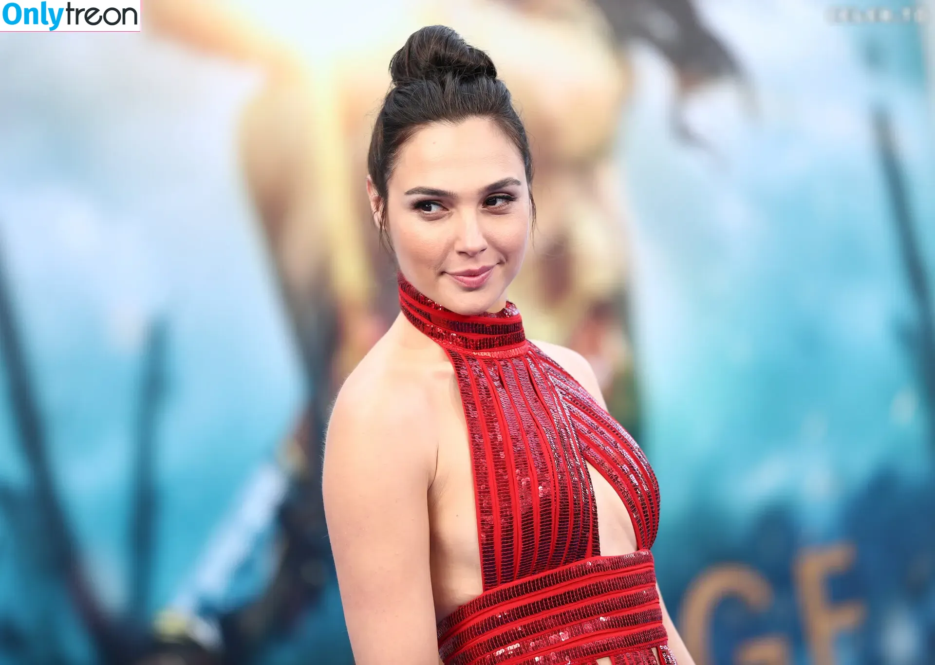 gal_gadot nude photo #0948 (inked_hriss)