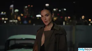 gal_gadot / inked_hriss nude photo #1131