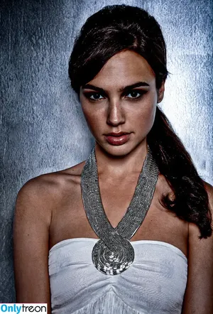 gal_gadot / inked_hriss nude photo #1223