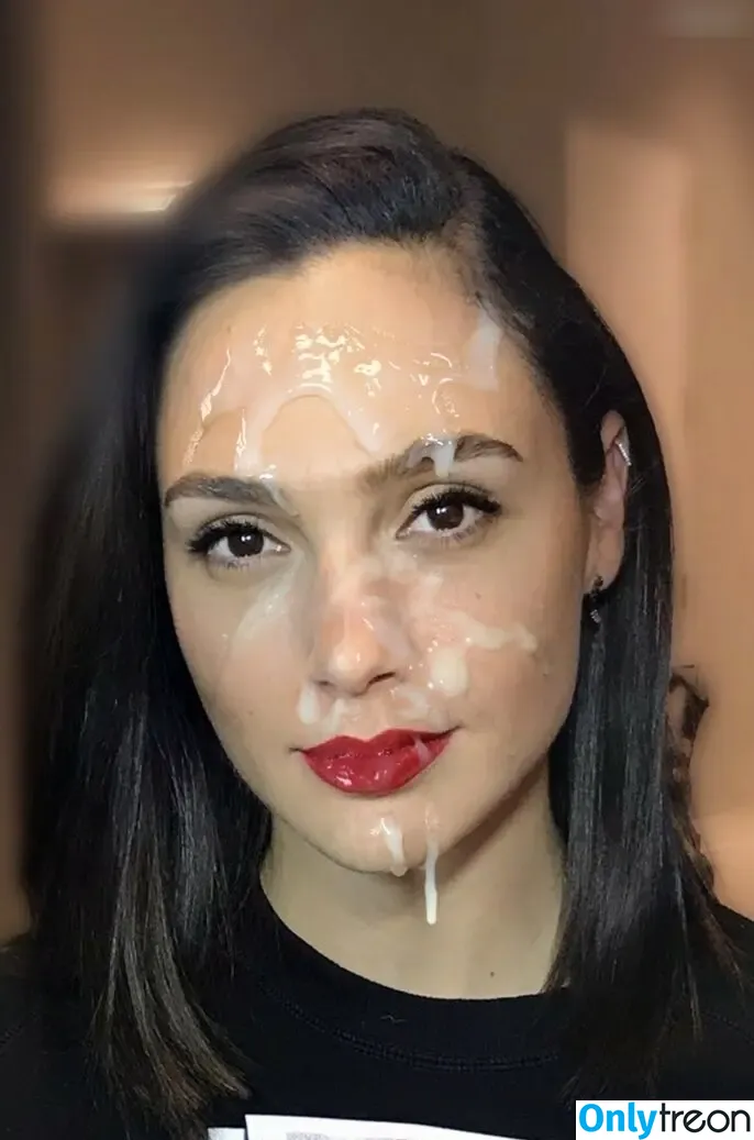 gal_gadot nude photo #1010 (inked_hriss)