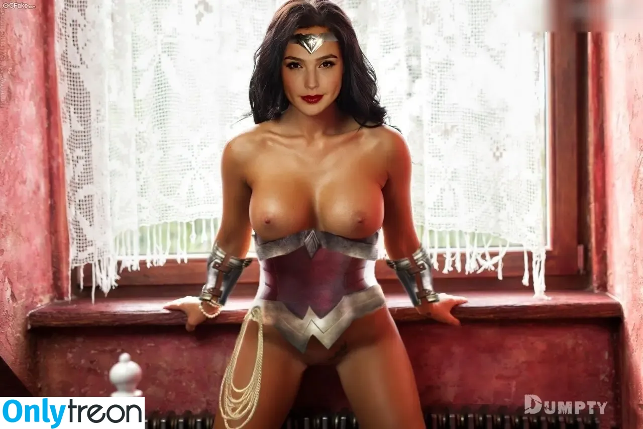 gal_gadot nude photo #1920 (GalGadotUSA1 / inked_hriss)