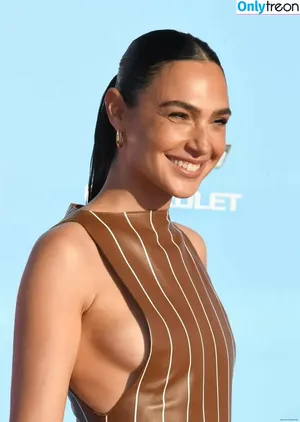 gal_gadot / GalGadotUSA1 / inked_hriss nude photo #3159
