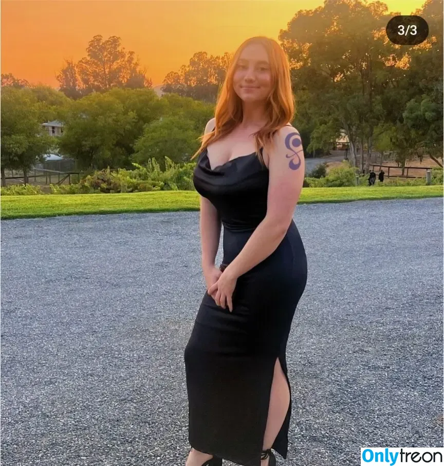 gamergirlalexandria nude photo #0001 (gamergirlalexandria)