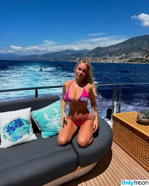 Gazygabz3 / Gabi.daviesx nude photo #0146