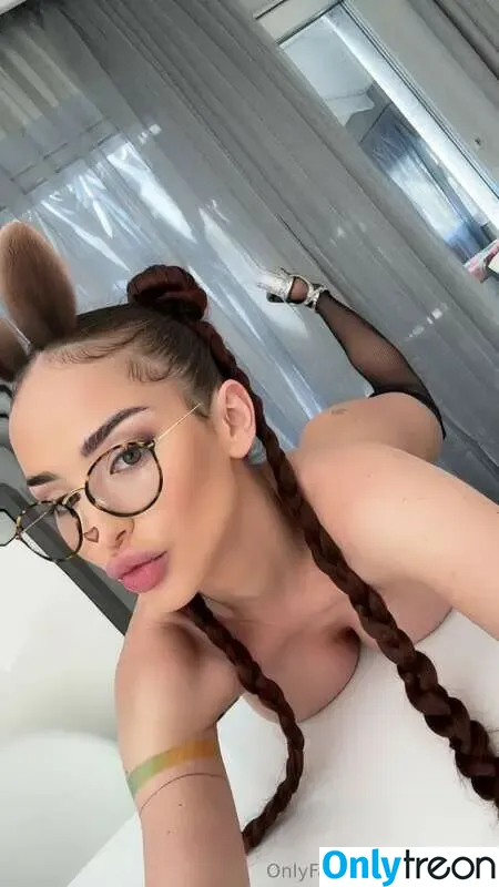 GeishaKyd nude photo #0192 (Kyd Nereida / kydnereida)
