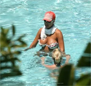 Gemma Atkinson / MissGAtkinson / glouiseatkinson nude photo #0041