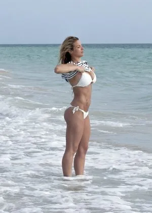 Gemma Atkinson / MissGAtkinson / glouiseatkinson nude photo #0077