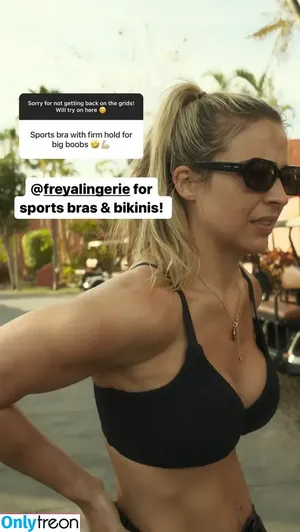 Gemma Atkinson / MissGAtkinson / glouiseatkinson nude photo #0422