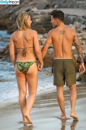 Gemma Atkinson / MissGAtkinson / glouiseatkinson nude photo #0652