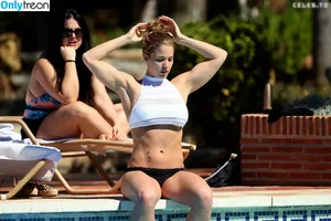Gemma Atkinson / MissGAtkinson / glouiseatkinson nude photo #0738