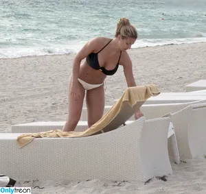 Gemma Atkinson / MissGAtkinson / glouiseatkinson nude photo #0883