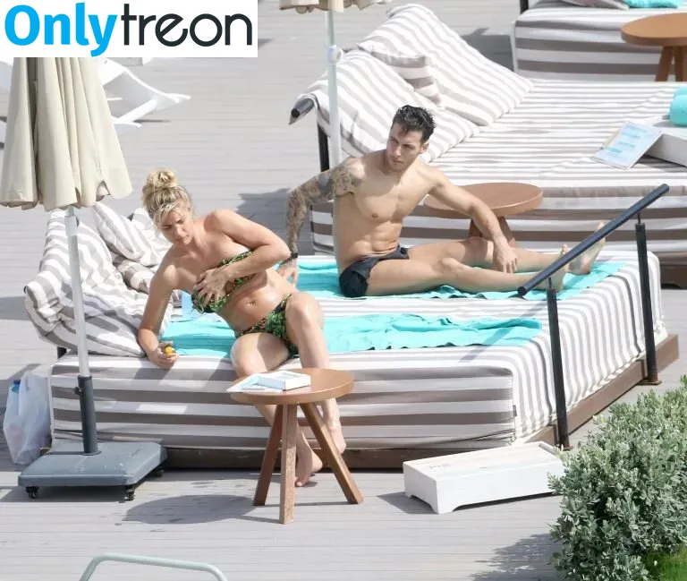 Gemma Atkinson nude photo #0090 (MissGAtkinson / glouiseatkinson)