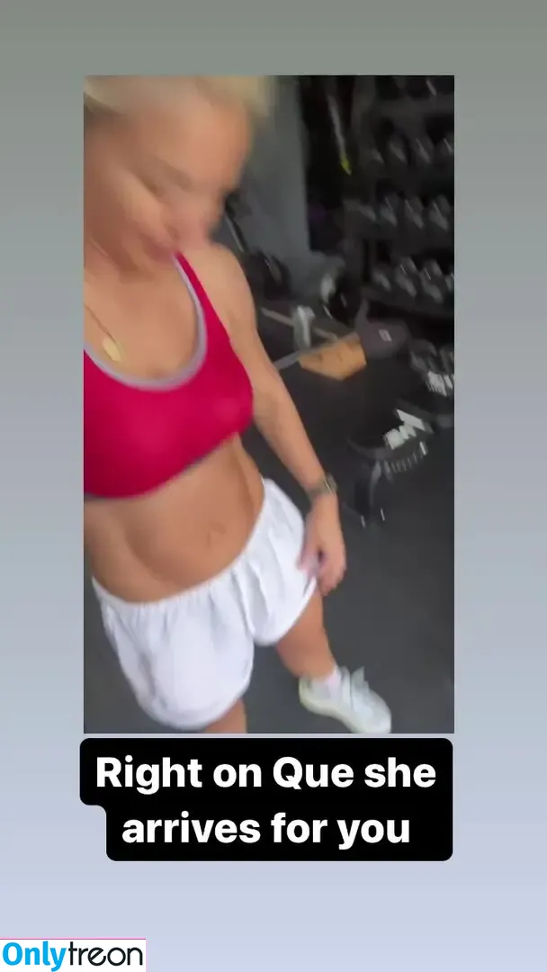 Gemma Atkinson nude photo #0517 (MissGAtkinson / glouiseatkinson)