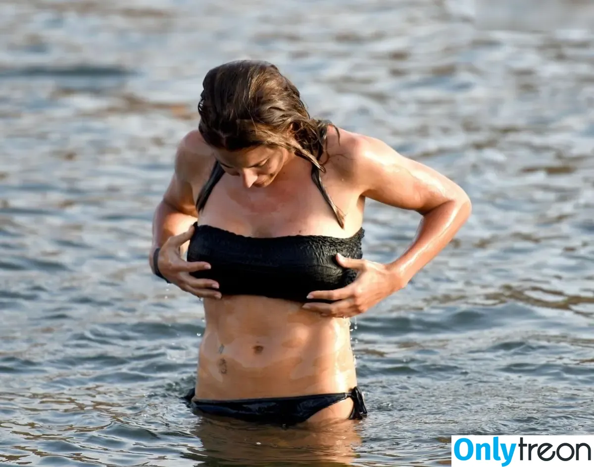 Gemma Atkinson nude photo #0801 (MissGAtkinson / glouiseatkinson)