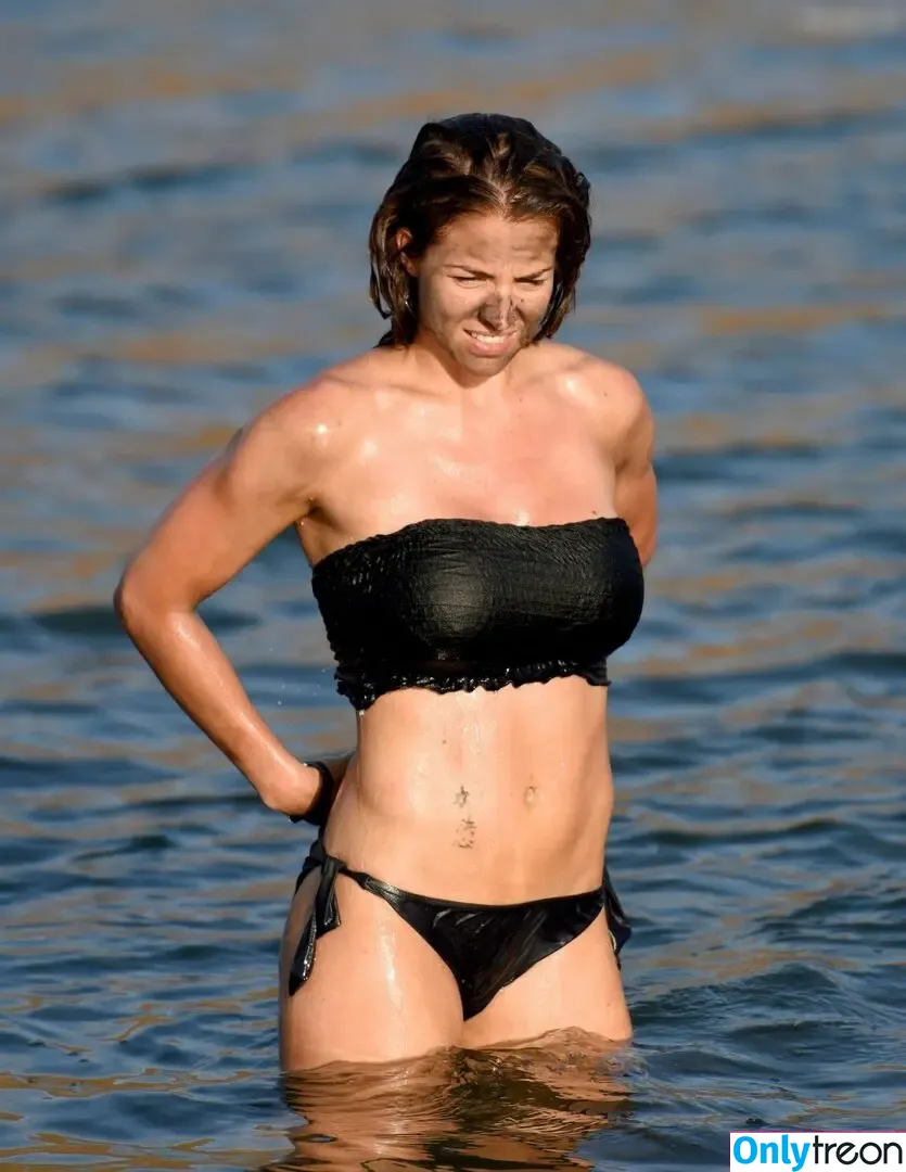 Gemma Atkinson nude photo #0806 (MissGAtkinson / glouiseatkinson)