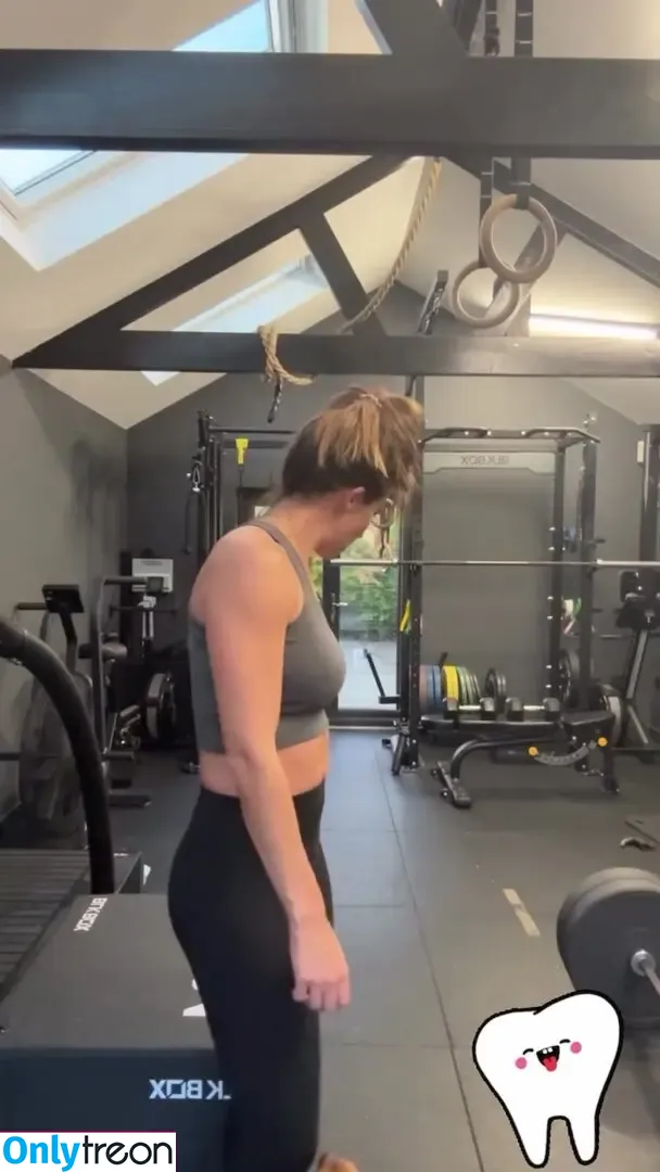 Gemma Atkinson nude photo #1470 (MissGAtkinson / glouiseatkinson)