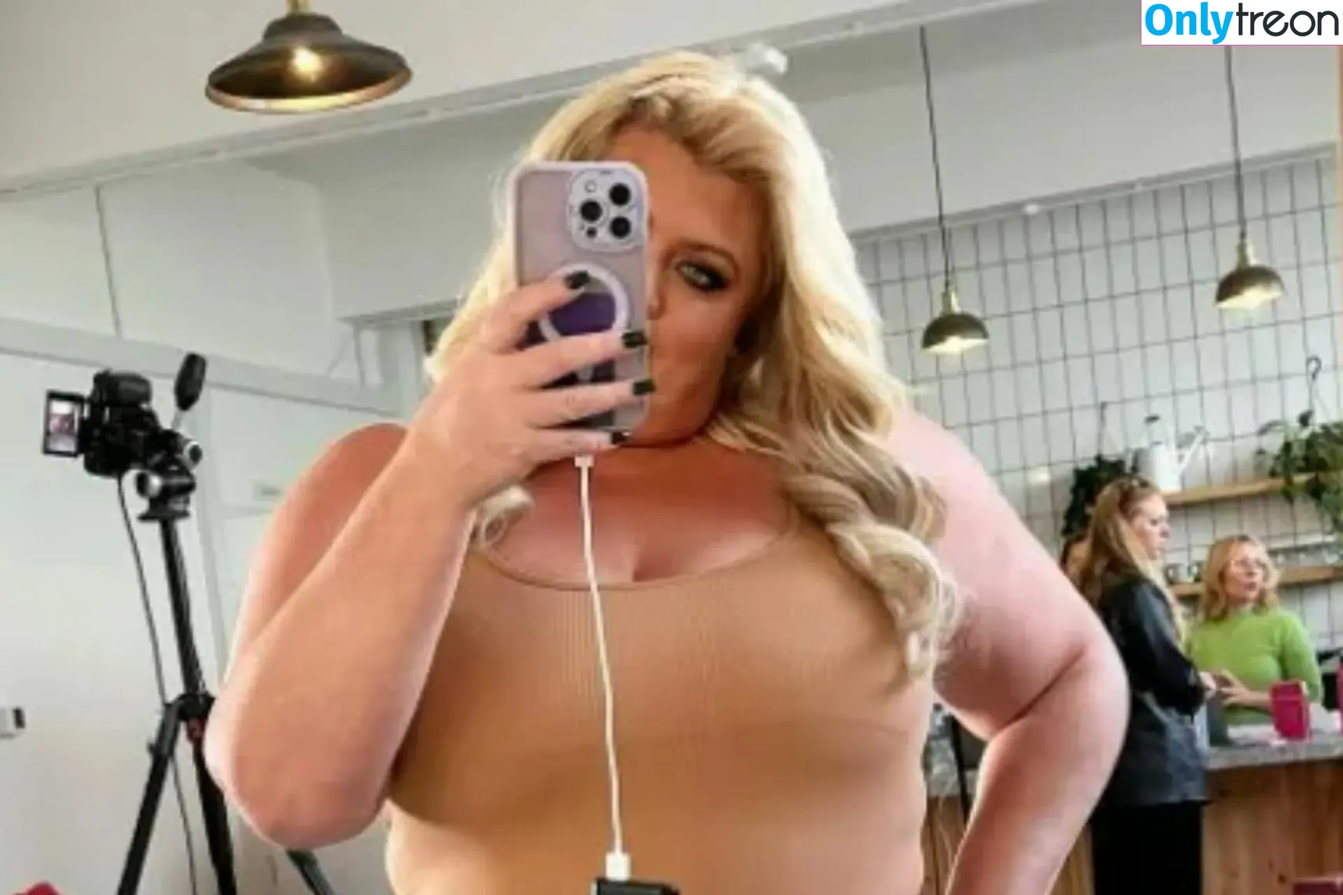 Gemma Collins nude photo #0036 (gemmacollins)