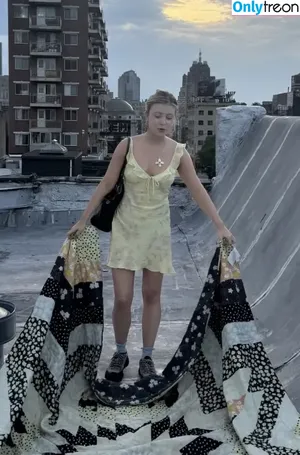 Genevieve Hannelius / ghannelius nude photo #0357