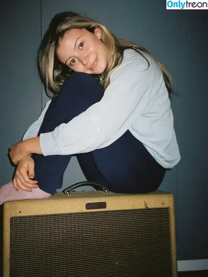 Genevieve Hannelius / ghannelius nude photo #0428