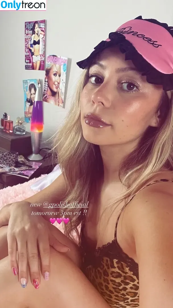 Genevieve Hannelius nude photo #0387 (ghannelius)